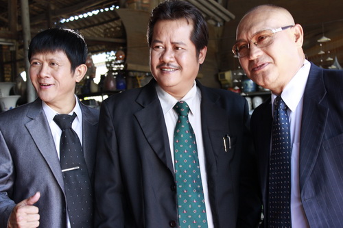 TAY CHƠI MIỆT VƯỜN - LT